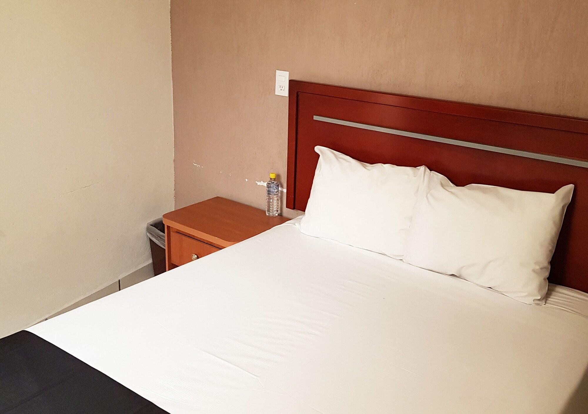 Capital O Hotel Victoria Morelia Luaran gambar