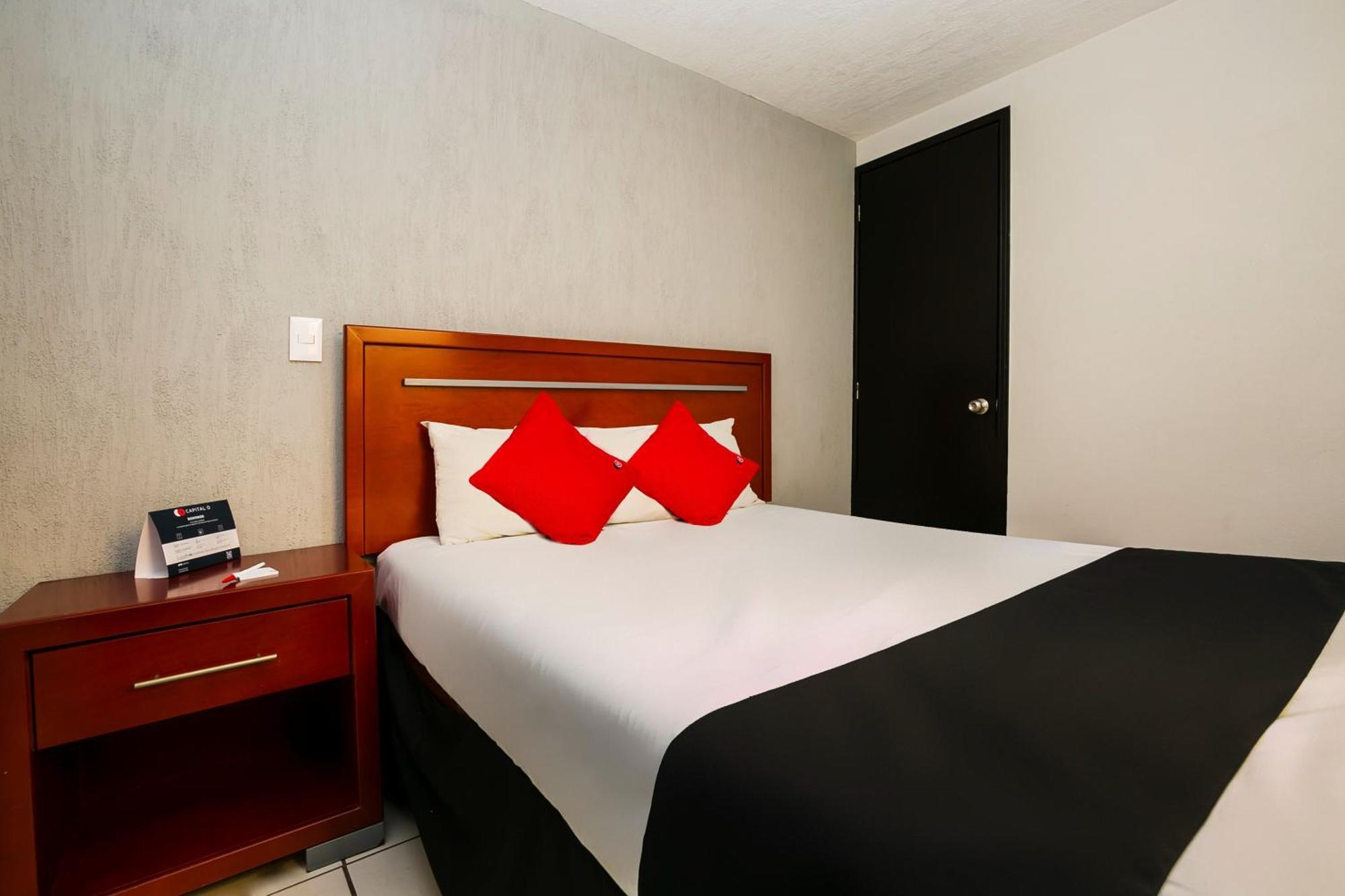 Capital O Hotel Victoria Morelia Luaran gambar