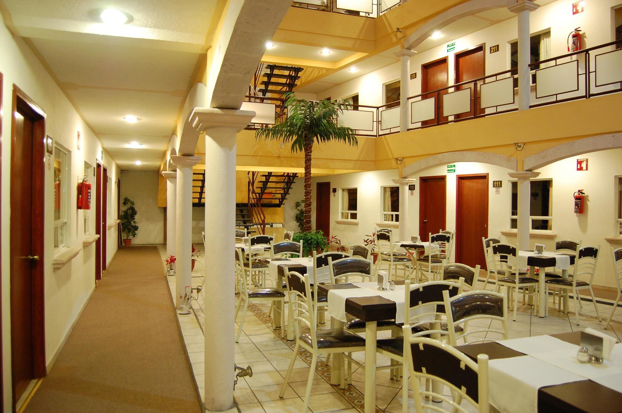 Capital O Hotel Victoria Morelia Luaran gambar